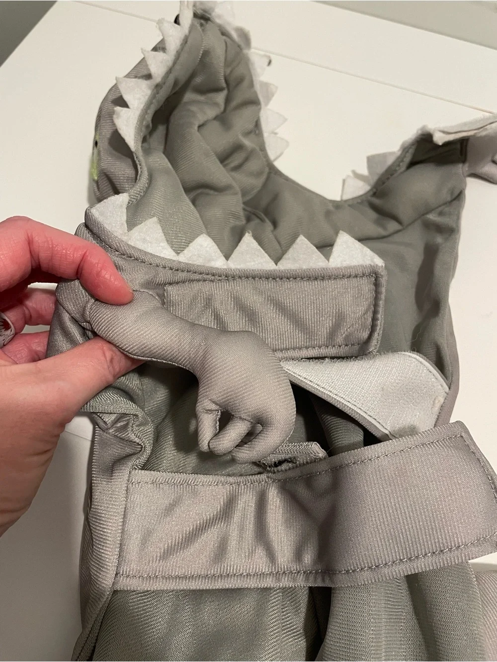 Retriever Brand Dog Size XS Gray & Teal Dinosaur Raptor Costume